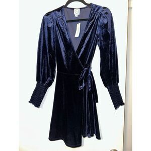 Francesca’s Women’s Blue Rain Velvet Wrap Dress Size Small NWT
